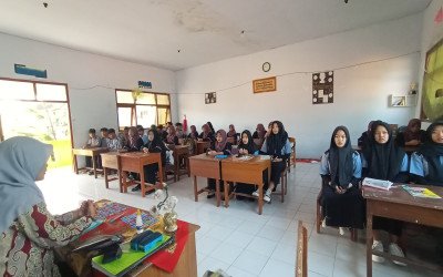 Pendalaman PKL Siswa-siswi Kelas XI SMK Unggulan Al Kamal tahun ajaran 2024-2025